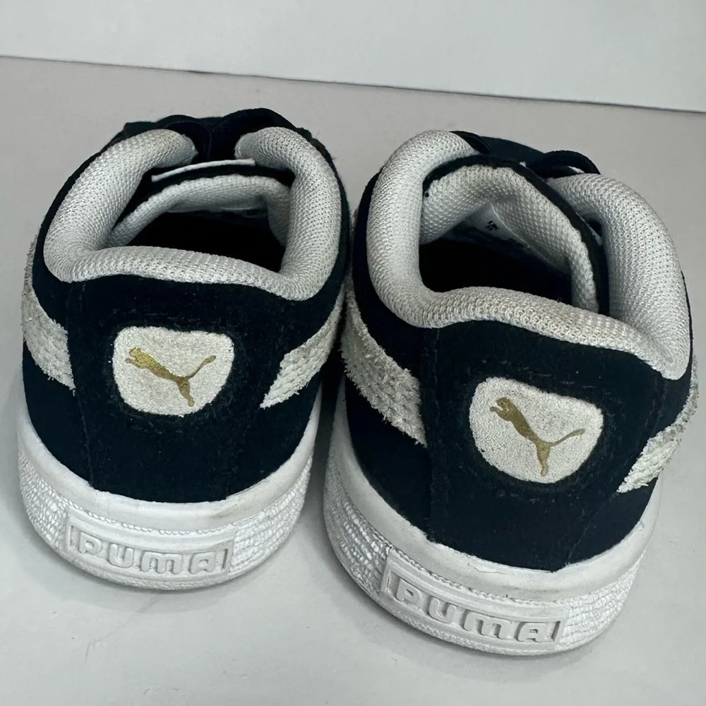 Kids Puma Black and White Sneakers Classic Suede Design
